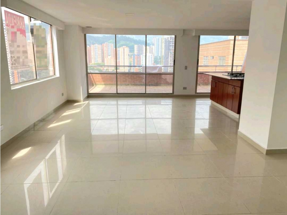 APARTAMENTO PENTHOUSE PARA LA RENTA EN SABANETA — foto 4