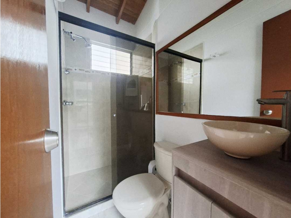 Apartamento penthouse Poblado vista a la montaña — foto 6