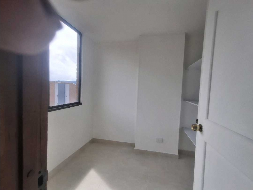 APARTAMENTO PISO 8 GRATAMIRA . COLINA - BOGOTA — foto 3
