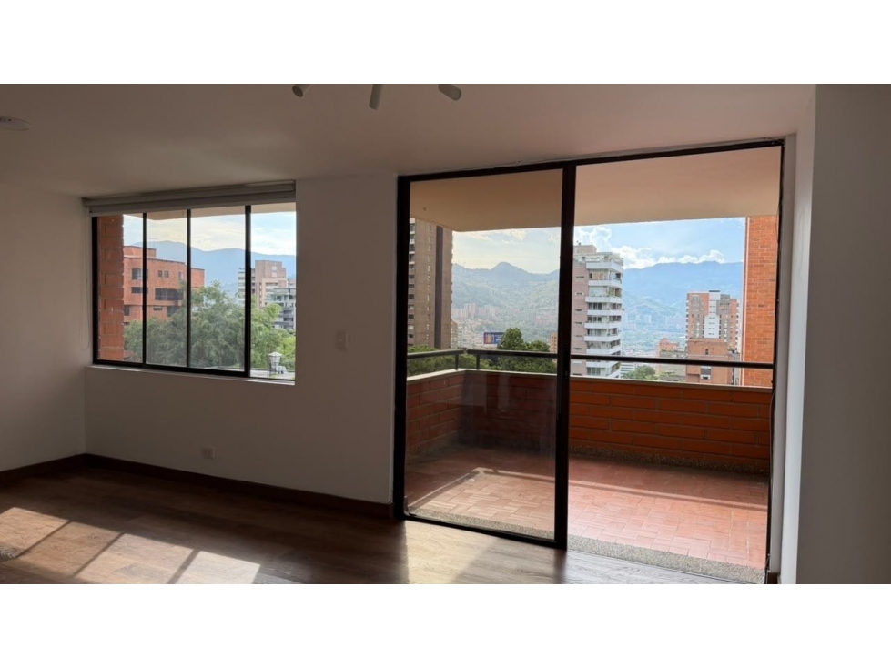 Apartamento Poblado Alejandría, 3 habitaciones, cuarto de servicio — foto 4