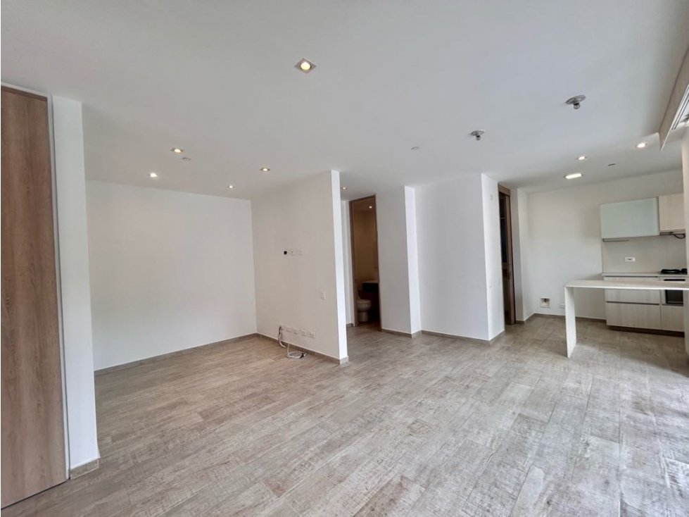 Apartamento Poblado Castropol 2 habitaciones con baño — foto 2