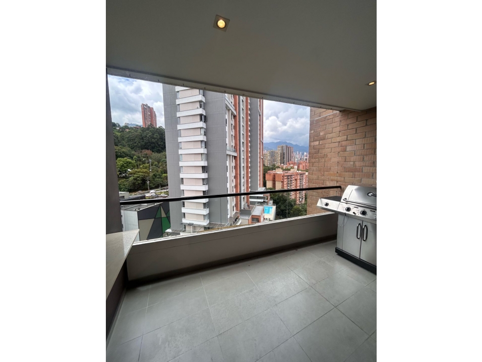 Apartamento Poblado Castropol 2 habitaciones con baño — foto 3