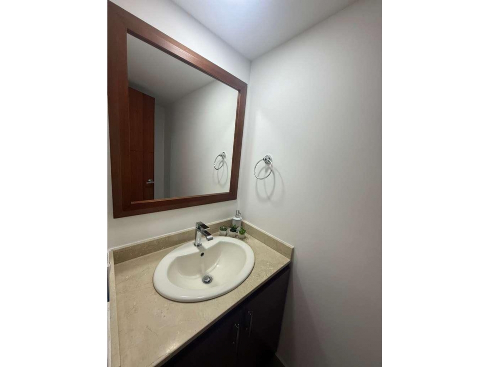 APARTAMENTO 154 METROS POBLADO SECTOR CAMPESTRE — foto 3