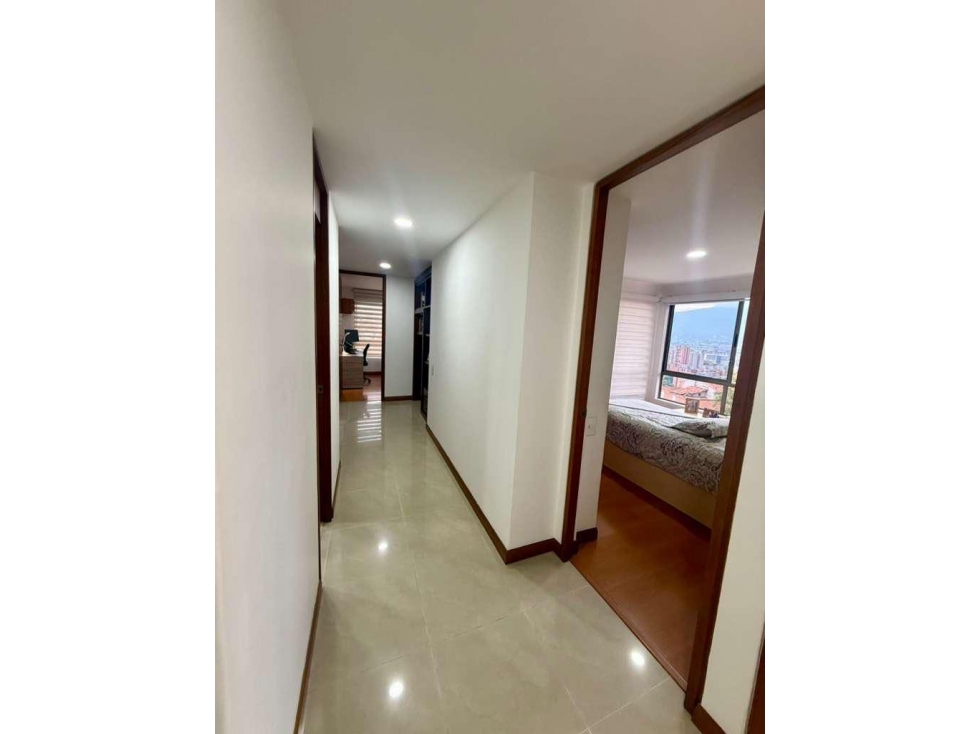 APARTAMENTO 154 METROS POBLADO SECTOR CAMPESTRE — foto 4