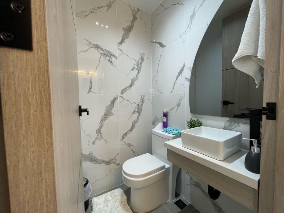 Apartamento Remodelado 100 m² Exclusivos en El Escobero — foto 5