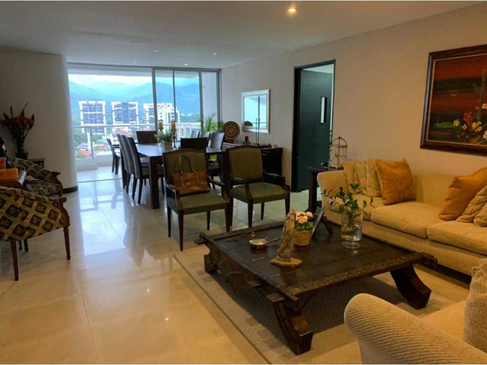 Apartamento remodelado con hermosa vista al norte de Armenia