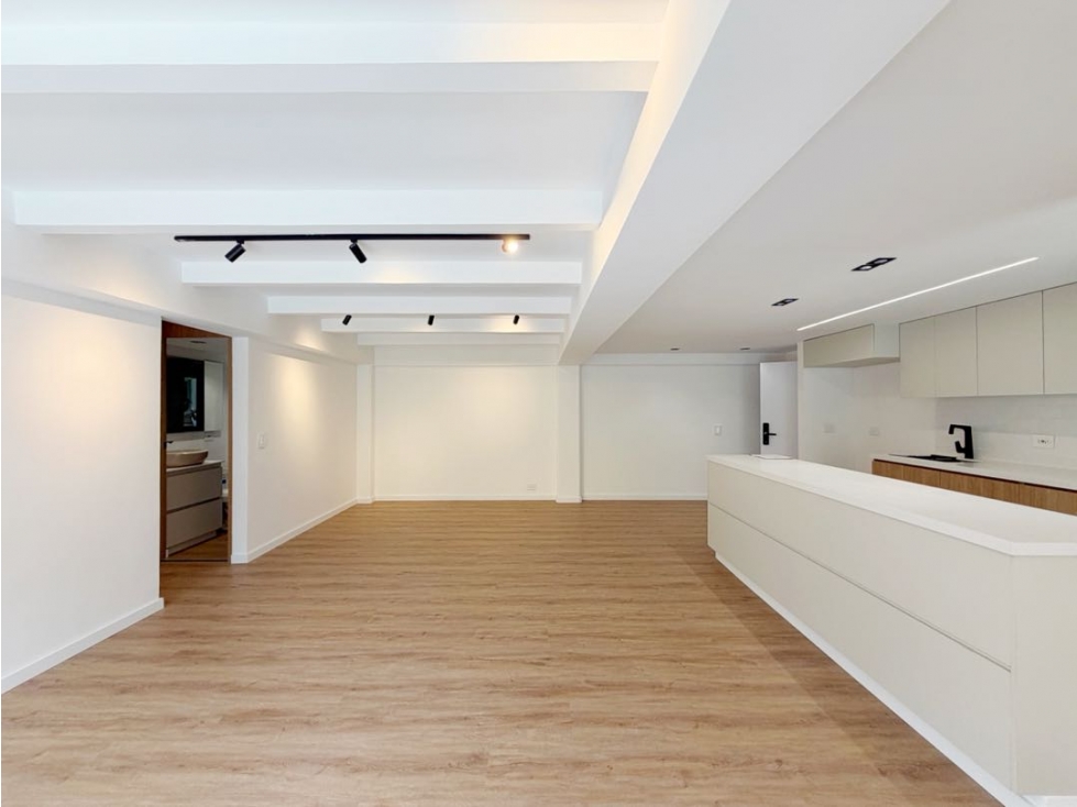 APARTAMENTO REMODELADO EL POBLADO LA VISITACIÓN — foto 4