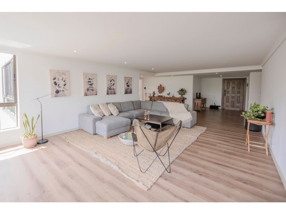 Apartamento remodelado en la mejor ubicación del poblado — foto 4