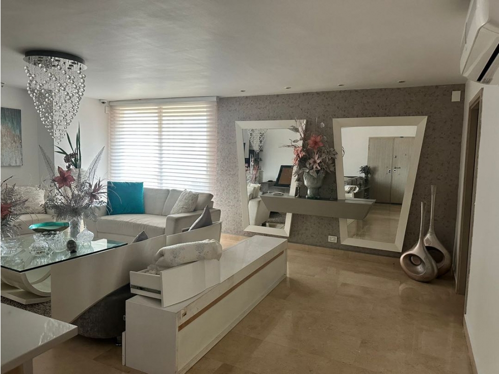 APARTAMENTO REMODELADO EN VENTA EN ALTO PRADO