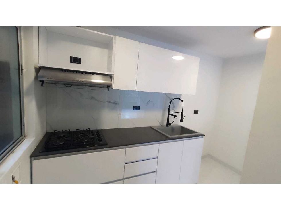 Apartamento Remodelado loma de los Bernal — foto 6