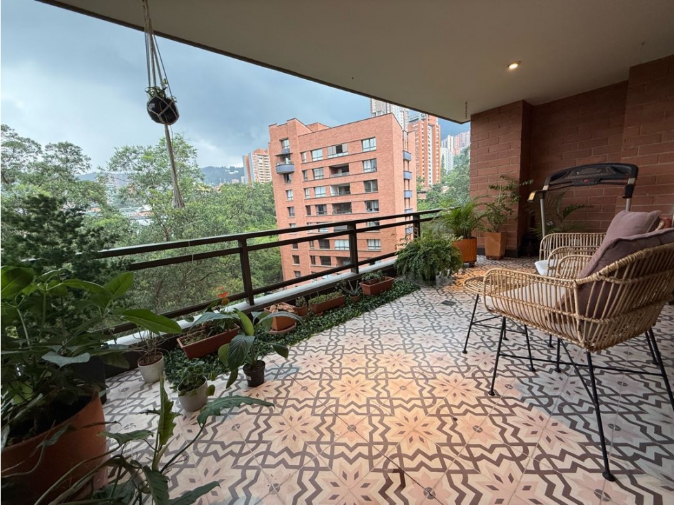APARTAMENTO REMODELADO SECTOR LA TOMATERA — foto 2