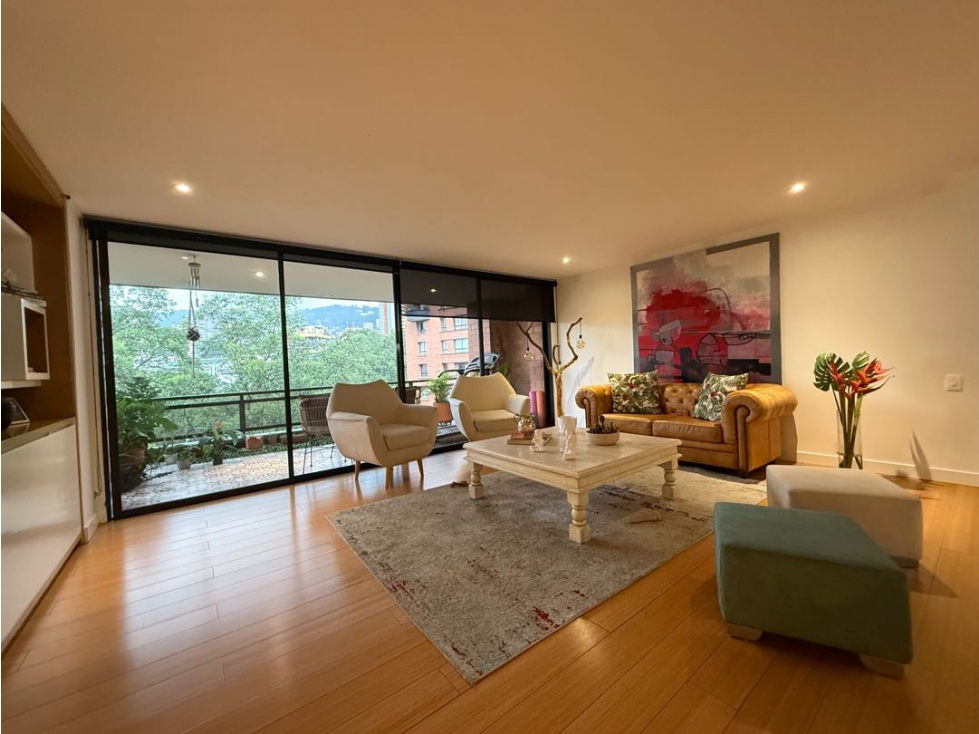 APARTAMENTO REMODELADO SECTOR LA TOMATERA — foto 3