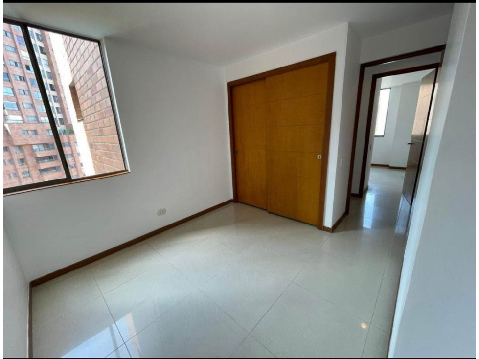 Apartamento renta 3 hab poblado las Santas — foto 6