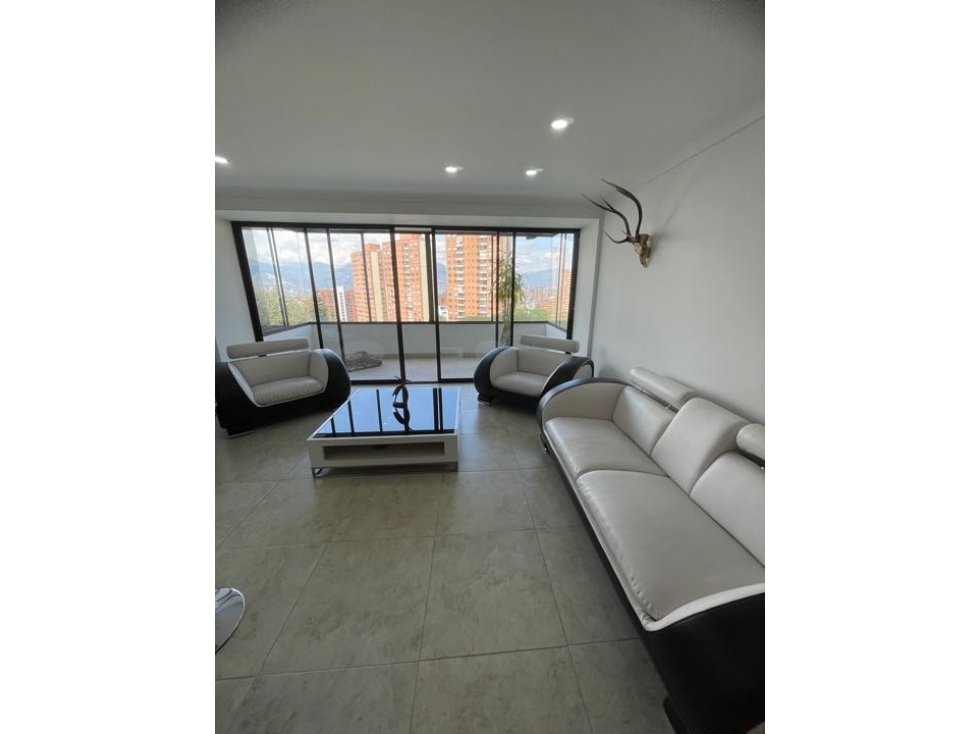 Apartamento renta tradicional en Balsos — foto 2