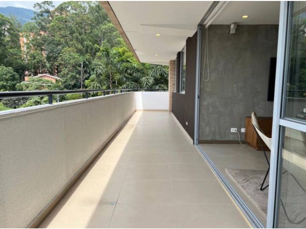 Apartamento renta amoblado cerca al tesoro — foto 3