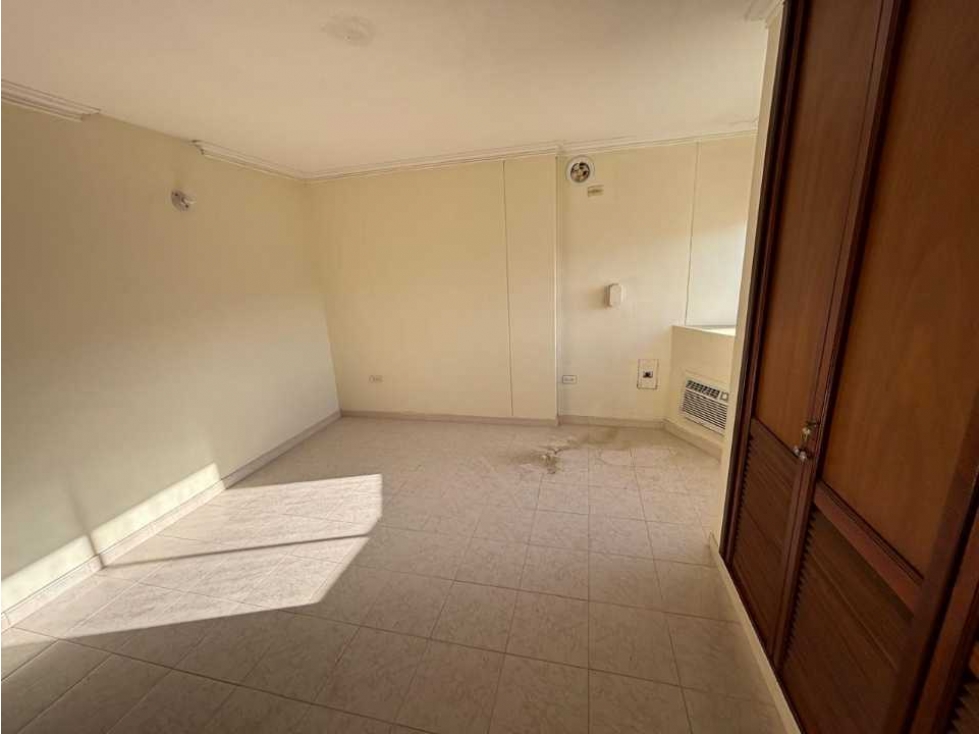 Apartamento residencial en tercera linea de mar, 125m2, rodadero sur — foto 3