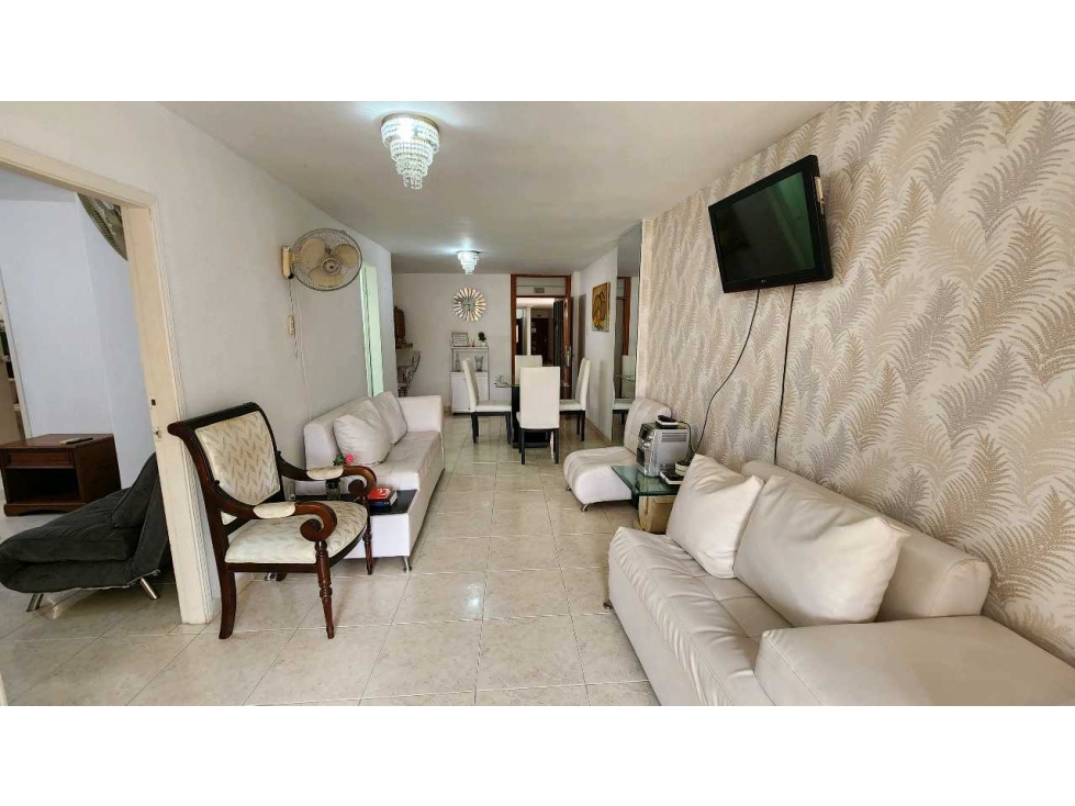 Apartamento con permiso de turismo cerca al mar rodadero 005