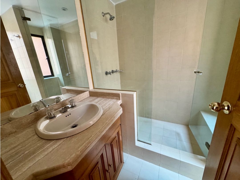 Apartamento para ARRIENDO en Rosales bajo/Bogota — foto 5