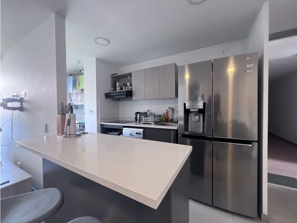 APARTAMENTO SABANETA PARTE PLANA MUY CERCA A MAYORCA — foto 2