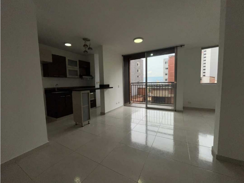 Apartamento Sabaneta parte plana 60m2 cerca al Euro