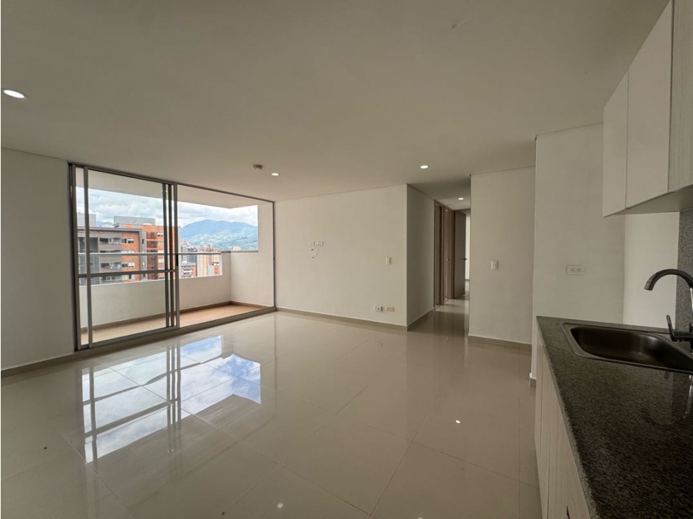 Apartamento Sabaneta Zona 100% plana cerca al Éxito — foto 3