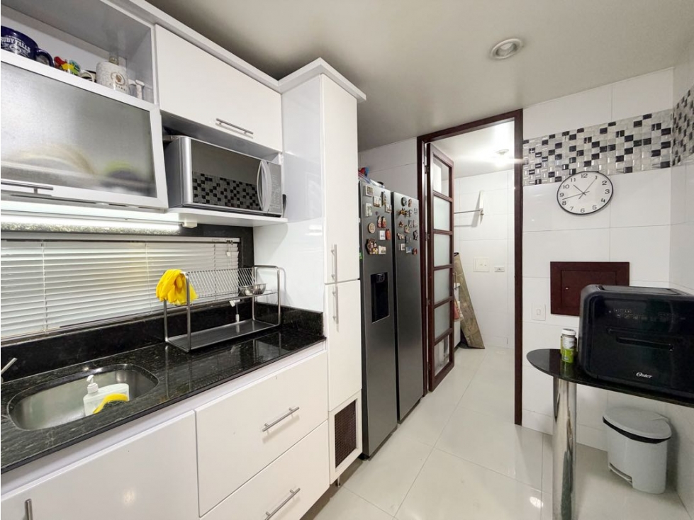Apartamento Venta Santa Barbara Central/ Bogota — foto 5