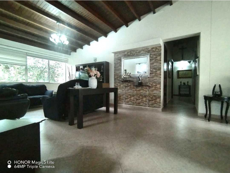APARTAMENTO SECTOR AGUACATALA POBLADO