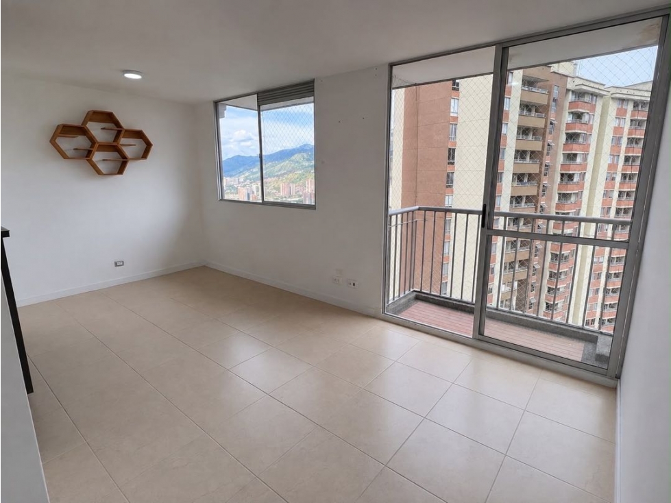 APARTAMENTO | SECTOR AMAZONÍA, BELLO EN VENTA F587