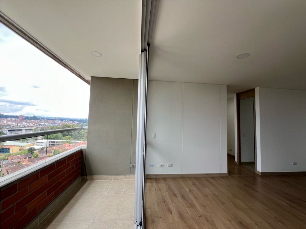 APARTAMENTO SECTOR CLINICA SOMER — foto 4