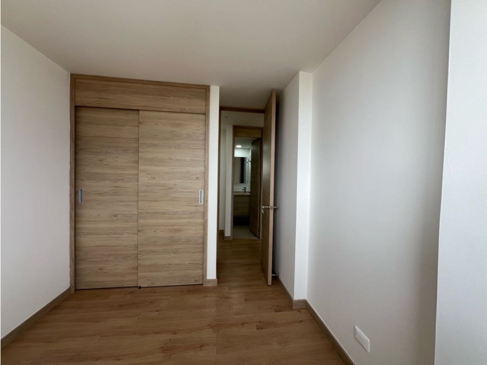 APARTAMENTO SECTOR CLINICA SOMER — foto 6