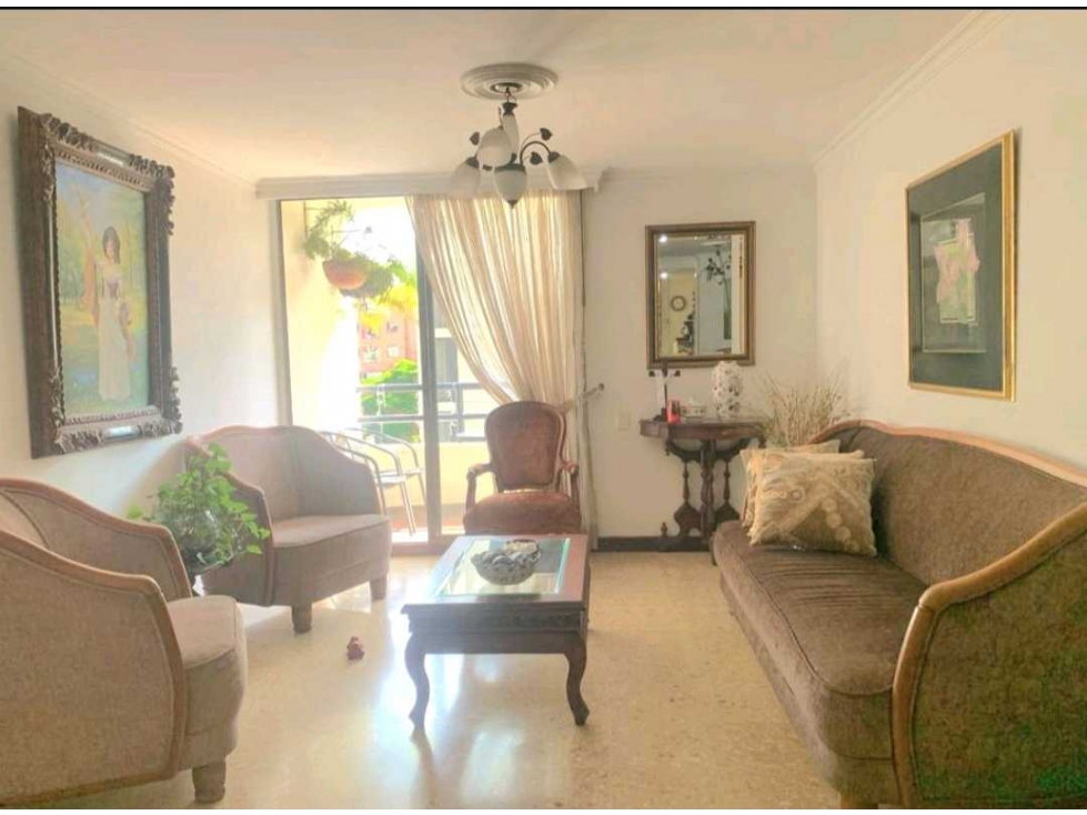 APARTAMENTO SECTOR SANTA GEMA PARA REFORMAR — foto 2