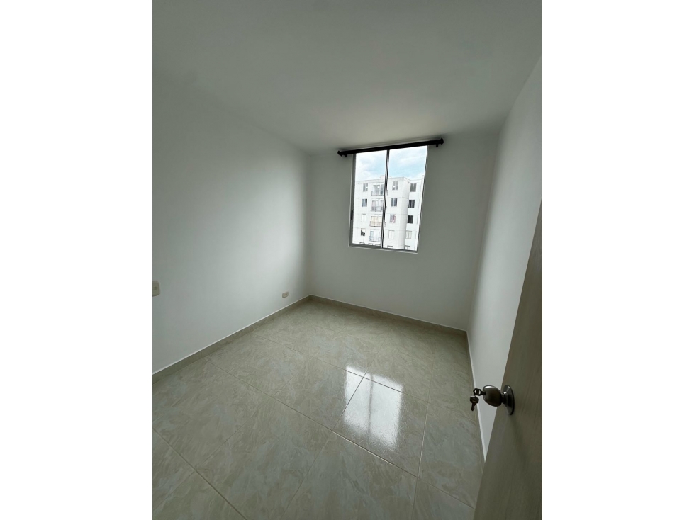 APARTAMENTO TERCER PISO CONJUNTO NAPOLI DE LA ITALIA PALMIRA VALLE — foto 4