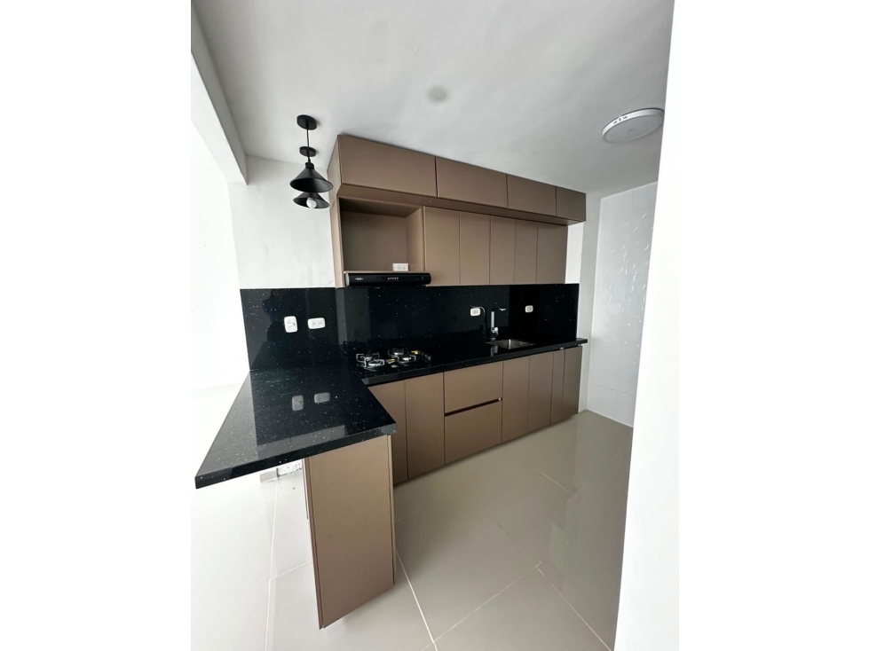 APARTAMENTO TERCER PISO EN ALQUILER CONJUNTO NAPOLI — foto 2
