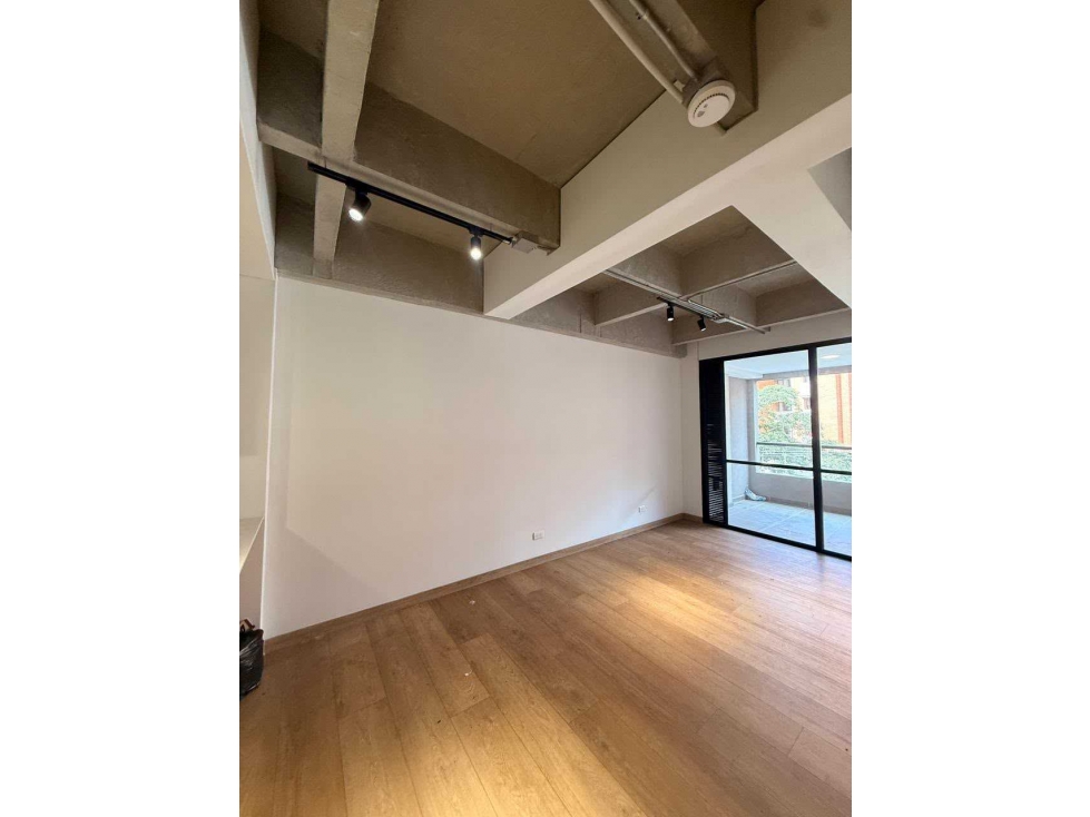 Apartamento tipo industrial en Zúñiga,buena ubicación buen precio — foto 3