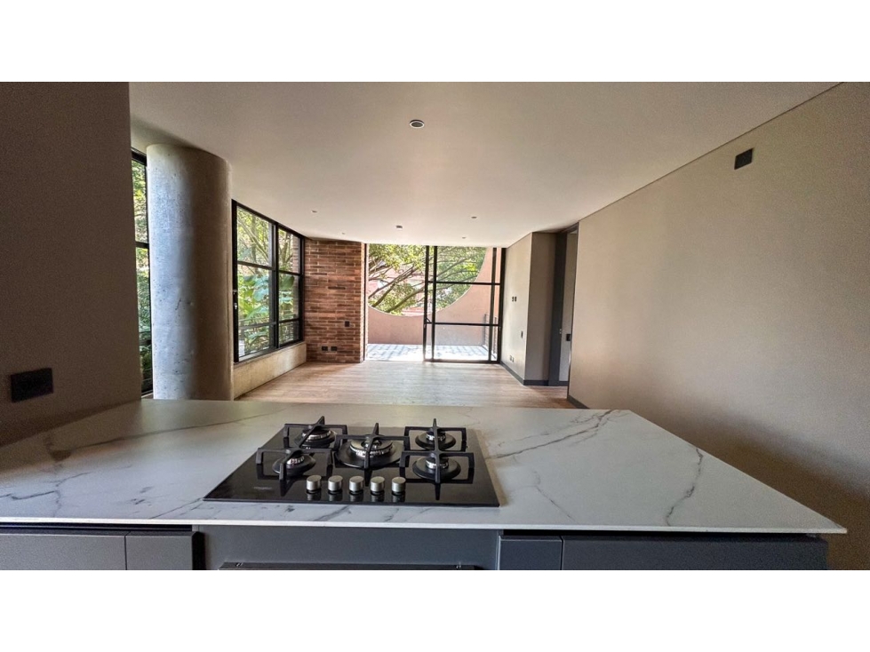 APARTAMENTO TIPO INDUSTRIAL PARA ESTRENAR EN CASTROPOL/ EL POBLADO