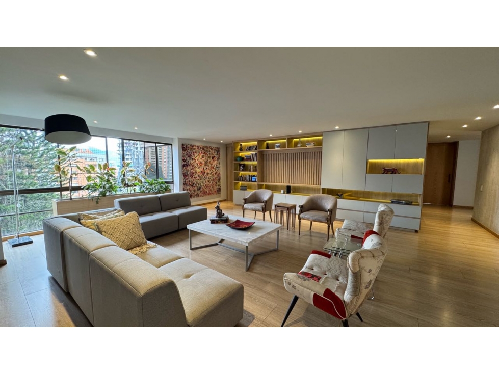 Apartamento totalmente remodelado para la venta - Castropol