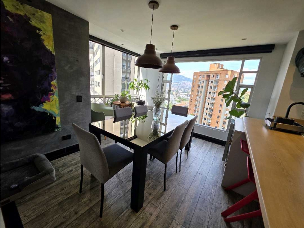 APARTAMENTO TOTALMENTE REMODELADO EN EL EXCLUSIVO CASTROPOL — foto 5