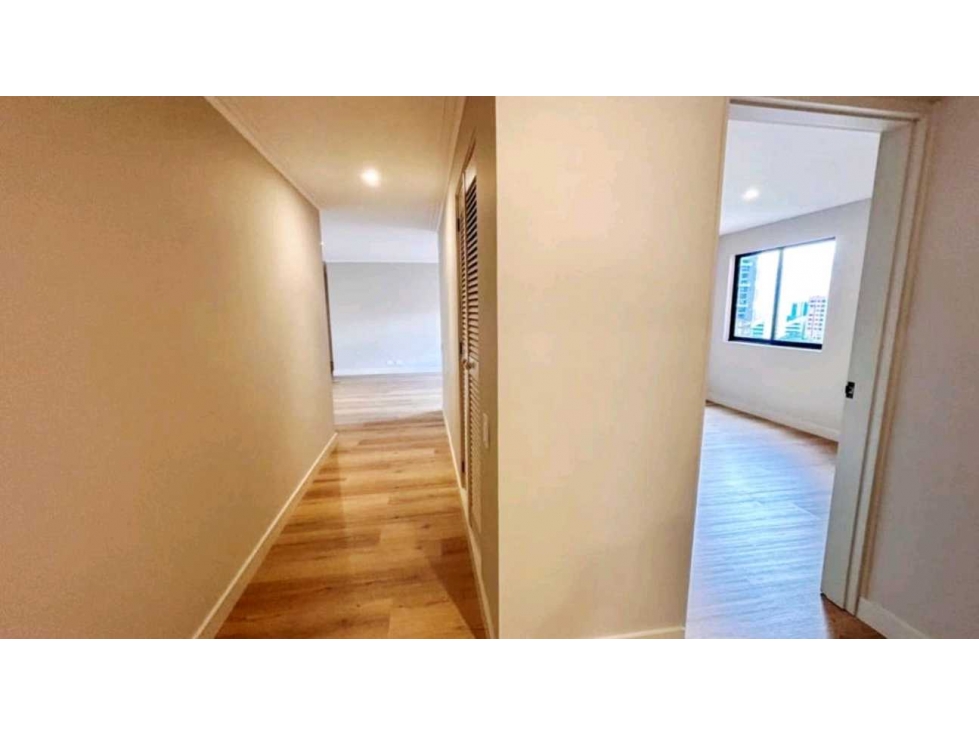 APARTAMENTO TOTALMENTE REMODELADO SECTOR ALEJANDRÍA POBLADO — foto 4