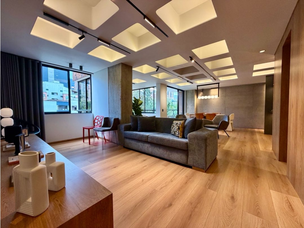 APARTAMENTO TOTALMENTE REMODELADO EN EL POBLADO - LA VISITACION — foto 2