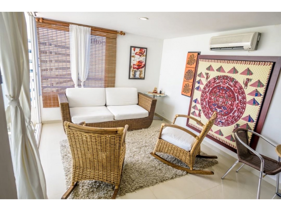 Apartamento Turístico-el Laguito | Edificio Conquistador segunda línea — foto 2