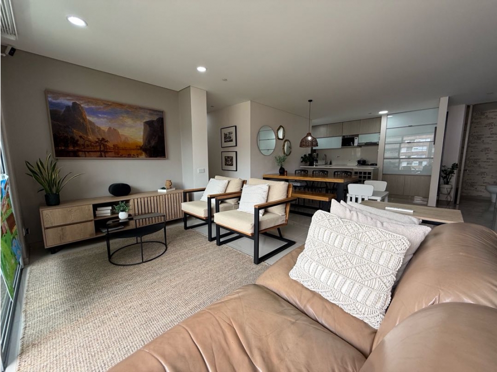 APARTAMENTO UBICADO CERCA DE CUMBRES EN ENVIGADO EN UNIDAD MUY COMPLET