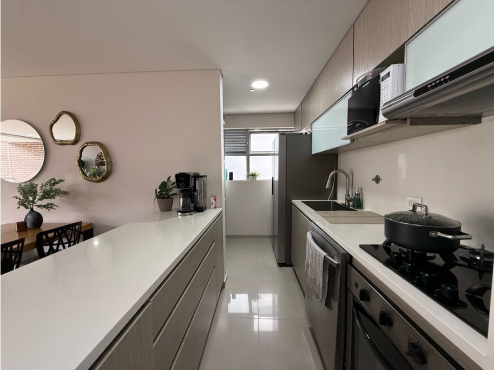 APARTAMENTO UBICADO CERCA DE CUMBRES EN ENVIGADO EN UNIDAD MUY COMPLET — foto 6