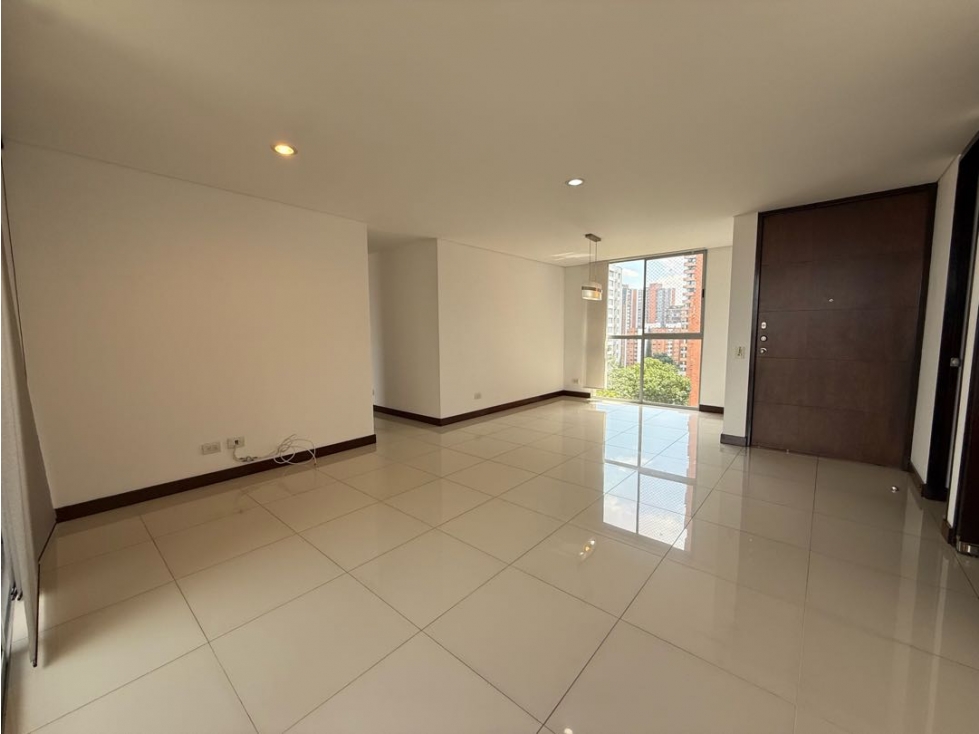 APARTAMENTO UBICADO EN LALINDE EN UNODAD COMPLETA