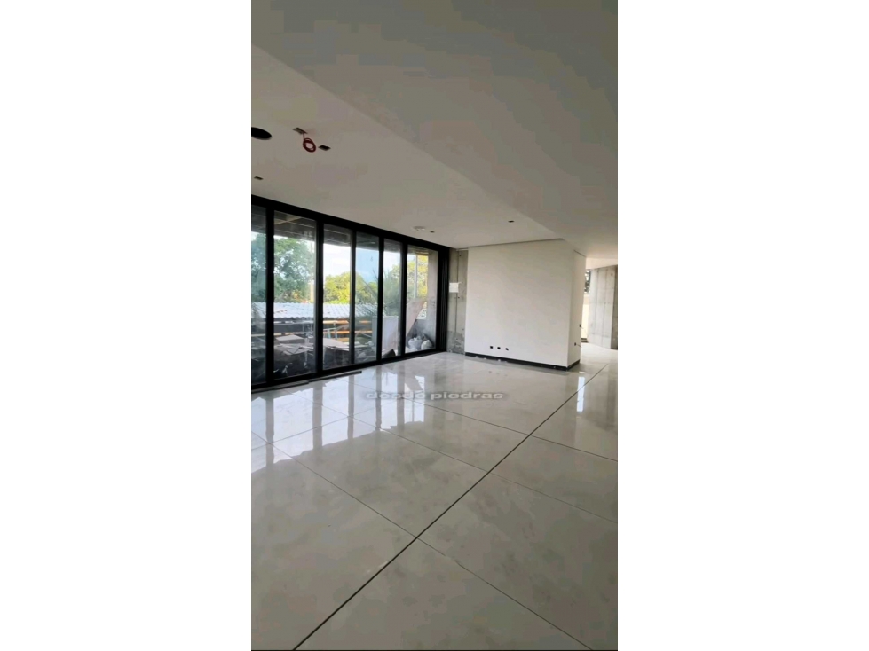 Apartamento UNICO en piso 2 en Jardines de Babilonia, Ciudad Jard