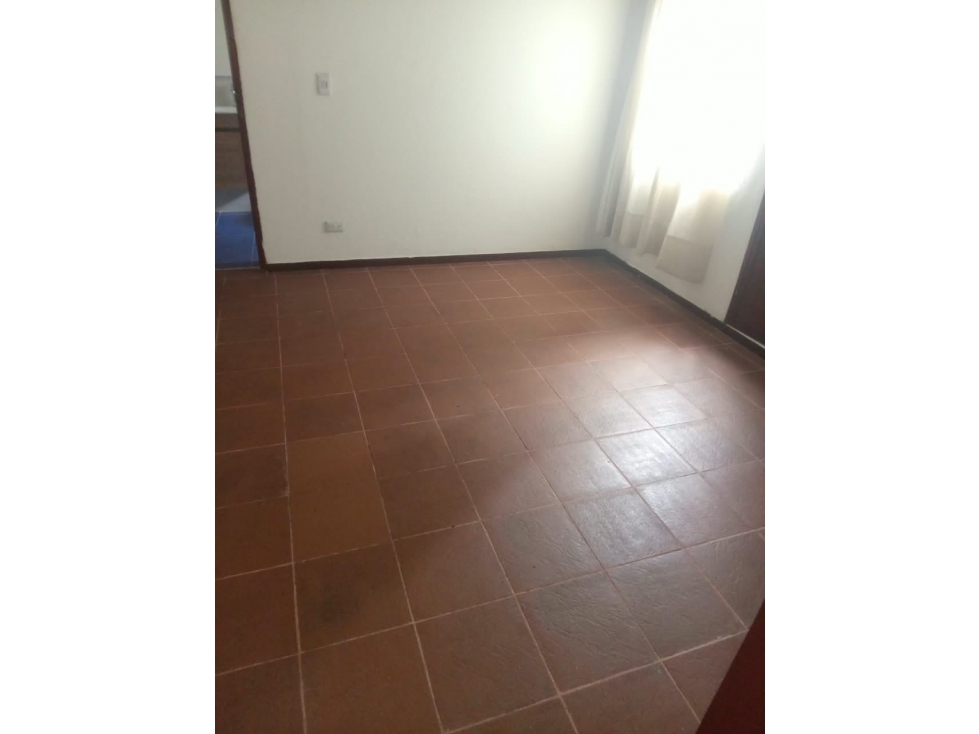 APARTAMENTO URBANIZACION MONTEROSA, BARRIO CENTENARIO, CALI — foto 2