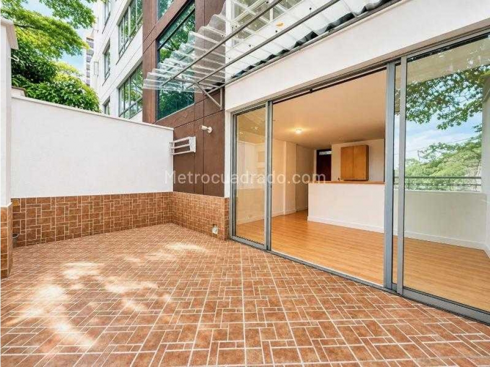 Apartamento duplex aguacatala av las vegas al lado de la EAFIT y metro — foto 2