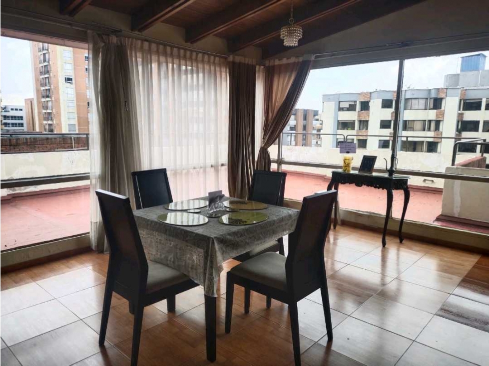 Apartamento Venta BELMIRA para remodelar completamente 90.88m2mas54.93 — foto 3