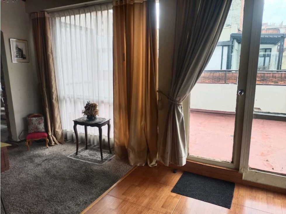 Apartamento Venta BELMIRA para remodelar completamente 90.88m2mas54.93 — foto 6