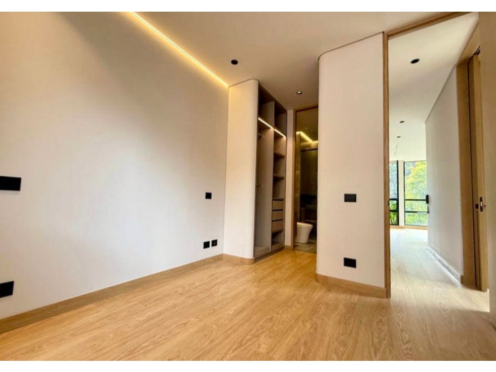 APARTAMENTO VENTA CHICO MUSEO. BOGOTÁ — foto 2