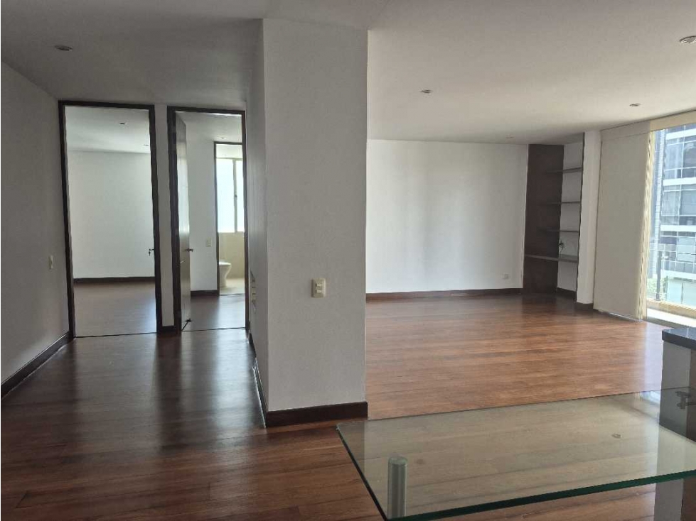 Apartamento Venta El nogal 5 piso Exterior — foto 6